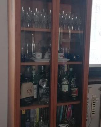 Vetrina in legno