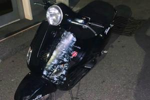 Vespa lx50 2007