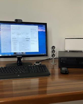 Computer PC desktop completo HP - Monitor Samsung