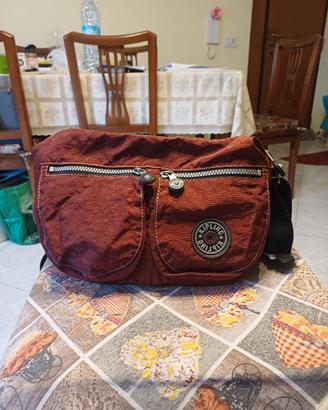 Borsa Kipling