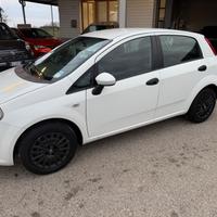 Fiat Punto 1.4 8V 5 porte Easypower Street