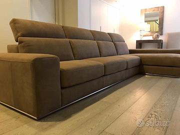 Divani in vera pelle personalizzabili