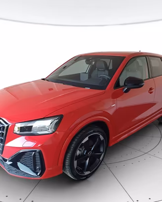 Audi Q2 35 1.5 tfsi identity black s-tronic