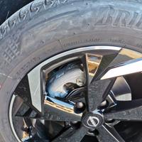 4 gomme nuove estive Bridgestone Turanza 215