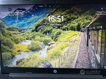 Hp Notebook nuovissimo preso  a settembre 2025p