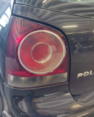 Fanale post sx VOLKSWAGEN POLO 2008