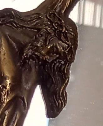 Bassorilievo in bronzo su specchio