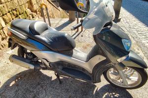 YAMAHA XCITY 250