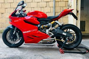 Ducati 899 red abs