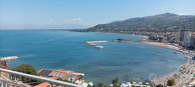 AGROPOLI ATTICO: Vista Mare Indimenticabile