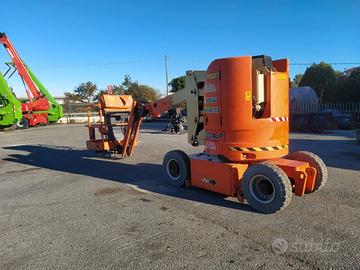 Piattaforma elettrica JLG E300 AJP