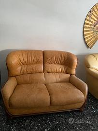Elegante divano vintage in pelle