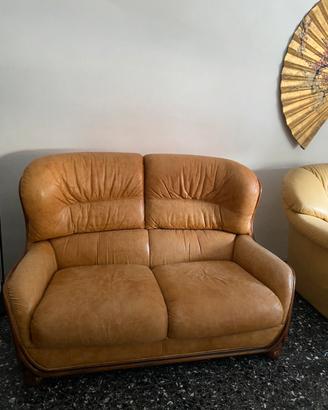 Elegante divano vintage in pelle