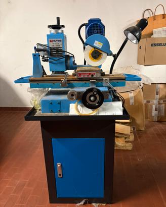 Rettificatore , smerigliatrice