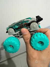 Kinder gransorpresa Monster truck hot wheels