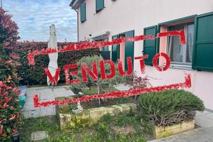 Casa indipendente di 144 m² con 5 locali e box aut