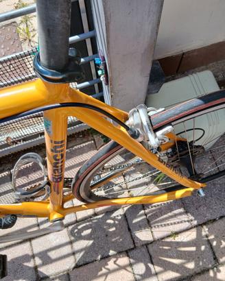 bici da corsa bianchi