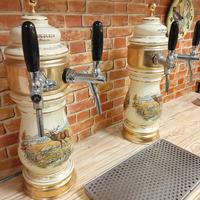 colonna spillatrice birra in porcellana vintage 