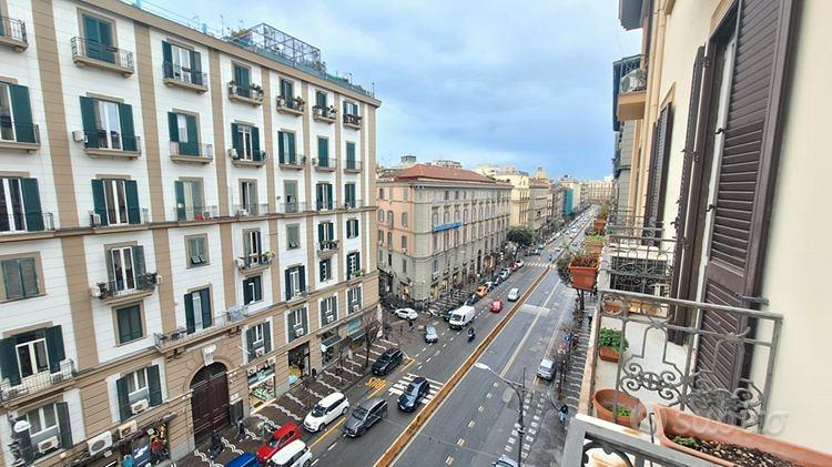 Appartamento – Napoli, San Ferdinando, Municipalità 1 - Vista 2