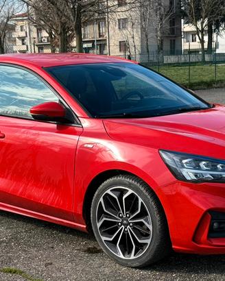 Ford focus st-line
