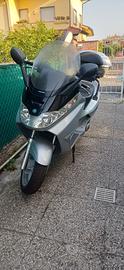 SCOOTER 200 X8