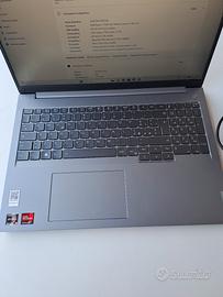 computer portatile Modello Lenovo 
