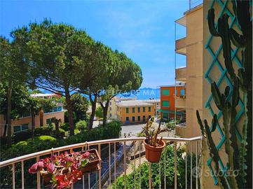 Appartamento di 105 m² con 5 locali e box auto a R
