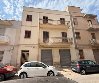 CASA SEMINDIPENDENTE A TRAPANI