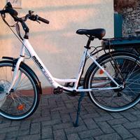 Bicicletta Elettrica Mod. Ferrara della Momo