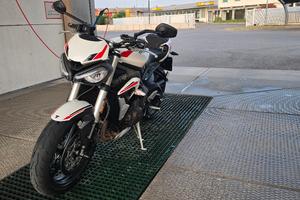 Street triple 660 S 35kW