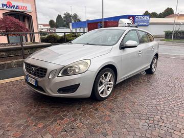 Volvo V60 V60 2.0 D3 Summum