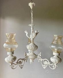 LAMPADARIO PUTTI ANGELI TRE LUCI BIANCO SHABBY