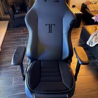 Sedia Gaming SecretLab Titan V2020