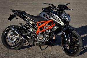 Ktm duke 125 2021