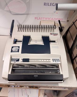 Rilegatrice Titanium combinata manuale