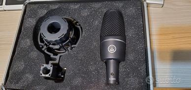 AKG c3000