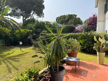 Appartamento in villa a Mondello vicino al mare