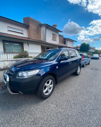 Hyundai santa fe 