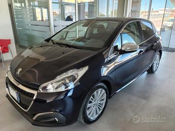 Peugeot 208 BlueHDi 100 S&S 5 porte Allure