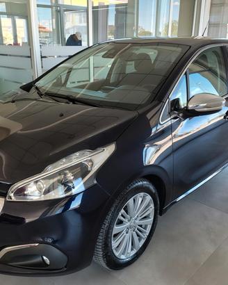 Peugeot 208 BlueHDi 100 S&S 5 porte Allure