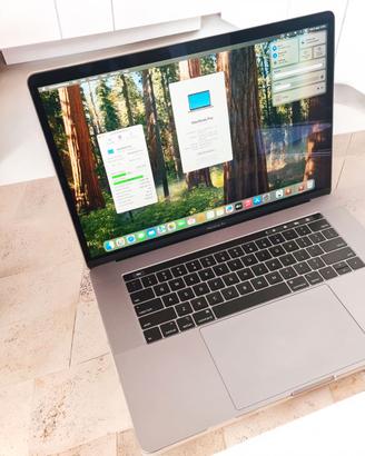 APPLE MacBook Pro 15 2018 i7 16GB 1TB Radeon 560X