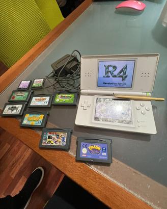 NINTENDO DS LITE