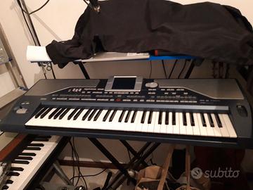 KORG PA 800  Flauto ottavino e Pad allenatore