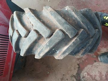 gomme complete di cerchi