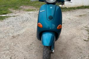Vespa Et2