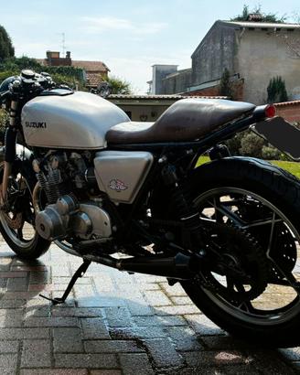 Suzuki GS550 Café Racer 1979