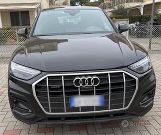 Audi Q5 Sportback 40 TDI 204 CV