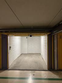 Box auto con telecomando