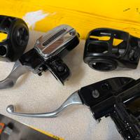 Harley Davidson comandi al manubrio