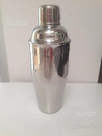 Giampy vintage shaker cocktail